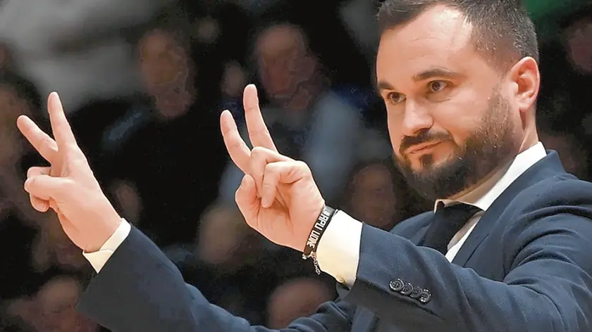 Adriano Vertemati, 42 anni, è originario della Valtellina ma ha allenato per nove stagioni a Treviglio
