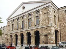 ANTEPRIMA UDINE GENNAIO 2002 TRIBUNALE NUOVO TELEFOTO COPYRIGHT FOTO AGENCY ANTEPRIMA