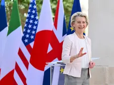 epa11407254 European Commission President Ursula von der Leyen waves as she arrives for the G7 summit in Borgo Egnazia, southern Italy, 13 June 2024. The 50th G7 summit will bring together the Group of Seven member states leaders in Borgo Egnazia resort in southern Italy from 13 to 15 June 2024. EPA/ETTORE FERRARI