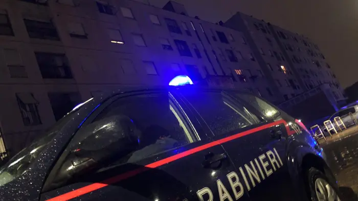ROMA – ATTIVITA’ ANTIDROGA DEI CARABINIERI. 8 ARRESTI, SEQUESTRATE CENTINAIA DI DOSI TRA COCAINA, HASHISH, MARIJUANA, SHABOO E CRACK.