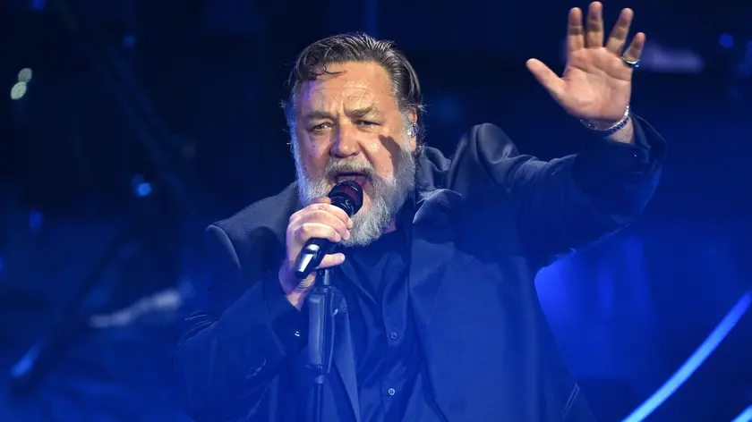Australian actor Russel Crowe and his band Gentlemen Barbers performs on stage at the Ariston theatre during the 74th Sanremo Italian Song Festival, Sanremo, Italy, 08 February 2024. The music festival will run from 06 to 10 February 2024. ANSA/ETTORE FERRARI
