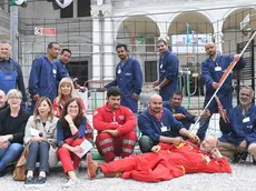 Udine 13 Maggio 2017. Richiedenti asilo Artigiani Idraulici in piazza Primo Maggio. Foto Petrussi