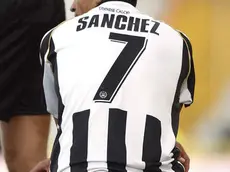 Udinese's Alexis Alejandro Sanchez, of Chile, reacts during a Serie A soccer match between Udinese and Bari in Udine, Italy, Sunday, March 6, 2011. (AP Photo/Franco Debernardi)