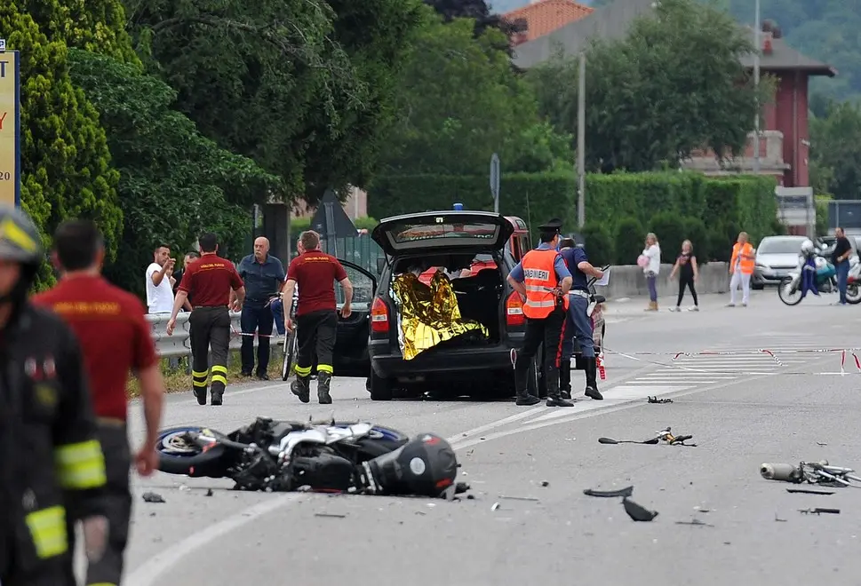Gemona 22 giugno 2014 Incidente mortale tra due moto ed un auto. Copyright Foto Petrussi / Ferraro Simone
