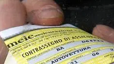 Problemi con la burocrazia per il pagamento di un bollo auto