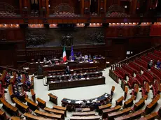 Il ministro della Difesa Guido Crosetto alla Camera durante l'interpellanza urgente su intervista rilasciata al Corriere della Sera, Roma, 1 Dicembre 2023. ANSA/GIUSEPPE LAMI