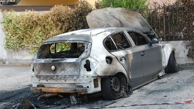 Bumbaca Gorizia 15.06.2013 Via Ciconi incendio auto Fotografia di Pierluigi Bumbaca