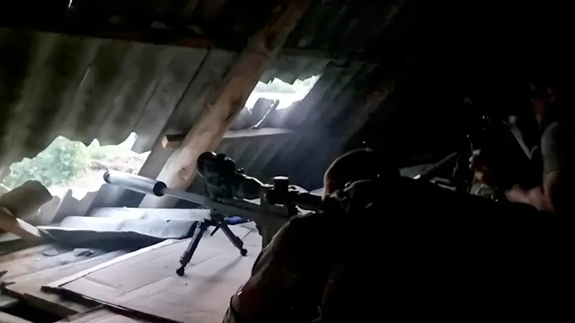 epa11622262 A still image taken from a handout video made available by the Russian Defence Ministry Press-Service on 24 September 2024 shows Russian sniper group at their position, at an undisclosed location in Kursk region, Russia. Troops of the ‘North’ group repelled five attempts by the Ukrainian armed forces to break through the Russian border in the Kursk direction in one day, the Russian Defense Ministry reported. Fighting between Russian and Ukrainian forces has been ongoing in the Kursk region since 06 August following a Ukrainian military incursion into Russia's border region. EPA/RUSSIAN DEFENCE MINISTRY PRESS SERVICE / HANDOUT HANDOUT EDITORIAL USE ONLY/NO SALES