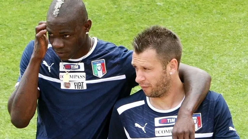 Coverciano, 26.05.12, centro tecnico federale della FIGC, ritiro della Nazionale per gli Europei 2012 - Mario Balotelli e Antonio Cassano