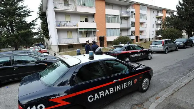 Udine 11 febbraio 2012.Omicidio in un appartamento. Un adonna residente in via Val Meduna 2 accoltella il compagno..Telefoto Copyright Foto PFP / Ferraro Simone