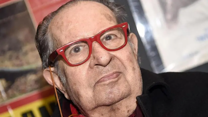 Il regista Tinto Brass durante la presentazione della mostra 'Tinto Brass. Uno sguardo libero', nel complesso del Vittoriano, 23 febbraio 2016, a Roma. ANSA/ CLAUDIO ONORATI