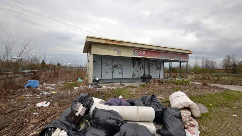 Udine 9 Aprile 2018 ex distributore esso vle venezia Agenzia Petrussi foto Turco Massimo