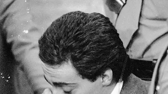 L'imputato Angelo Izzo durante un'udienza del processo per il delitto del Circeo, Roma, 30 giugno 1976. Nel massacro del Circeo Donatella Colasanti fu ridotta in fin di vita, mentre la sua amica Maria Rosaria Lopez fu uccisa. ANSA