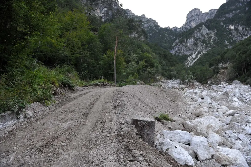 Moggio Udinese 16 agosto 2014 Il sindaco Filaferro mostra i danni causati dall'alluvione del 13 agosto. Copyright Foto Petrussi / Ferraro Simone