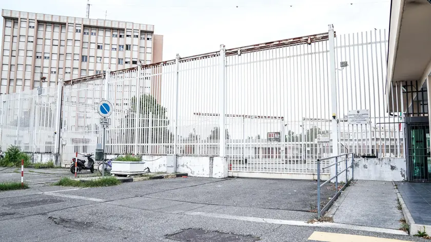 I Radicali hanno fatto visita al carcere di Torino in seguito alle proteste dei giorni scorsi causate dal sovraffollamento della struttura, 04 agosto 2024. ANSA / JESSICA PASQUALON