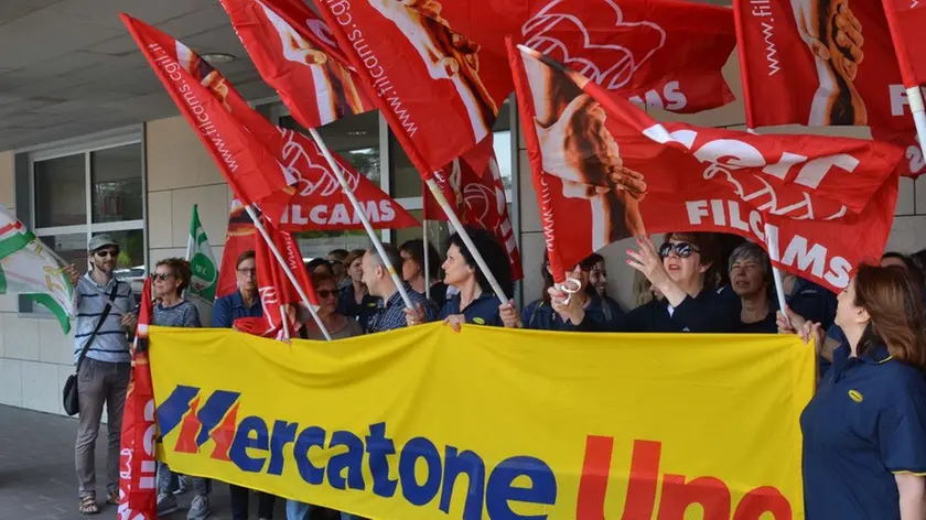 Udine 7 Giugno 2019. Manifestazione protesta Mercatone uno © Foto Petrussi