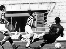 Udinese, un'immagine amarcord con lo spareggio con il Bologna del 1993