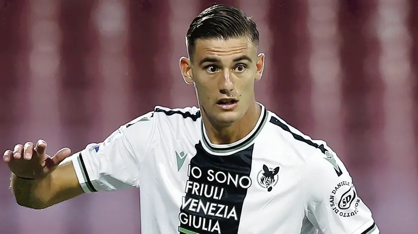 A poco più di una settimana dalla partita di Cagliari, Lorenzo Lucca è il favorito per il posto da titolare al centro dell’attacco, occupato già con Salernitana e Frosinone