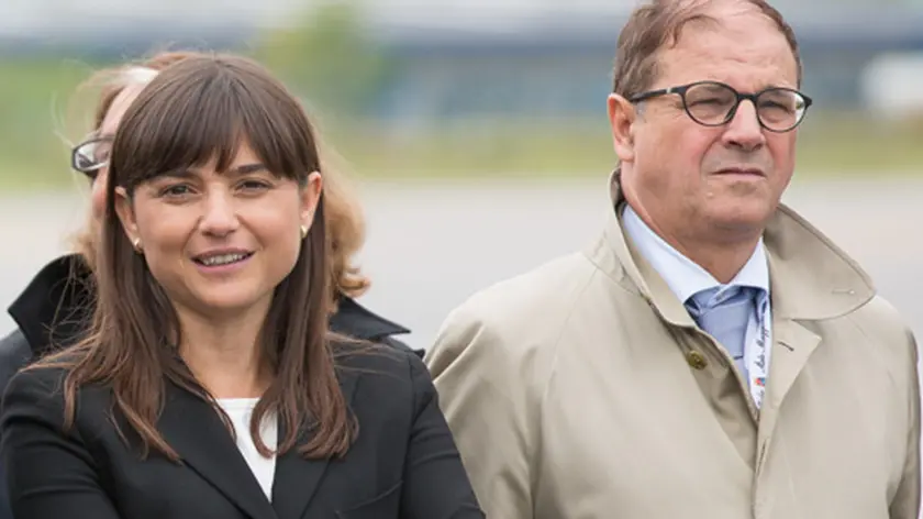 Carlo Roberto Maria Redaelli (Arcivescovo Gorizia), Roberta Pinotti (Ministro Difesa), Debora Serracchiani (Presidente Regione Friuli Venezia Giulia) e Vittorio Zappalorto (Prefetto Gorizia) alla partenza di Papa Francesco dall'Aeroporto FVG - Ronchi dei Legionari 13/09/2014