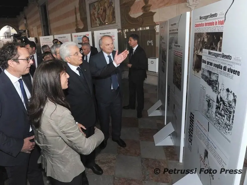 Sergio Mattarella presente all'inaugurazione della mostra dedicata al Messaggero Veneto: era il maggio del 2016