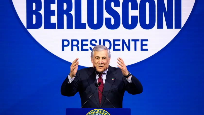 Il ministro degli Affari Esteri Antonio Tajani durante il Congresso Nazionale di Forza Italia (Fi) presso il palazzo dei congressi allÕEur, Roma, 24 febbraio 2024. ANSA/ANGELO CARCONI