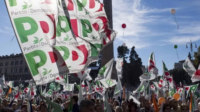 Foto Palazzo Chigi/Tiberio Barchielli/LaPresse 29 10 2016 Roma, Italia Politica Manifestazione PD in Piazza del Popolo per il Sì al referendum Nella foto: un momento della manifestazione DISTRIBUTION FREE OF CHARGE - NOT FOR SALE - Obbligatorio citare la fonte ©LaPresse/Palazzo Chigi/Tiberio Barchielli