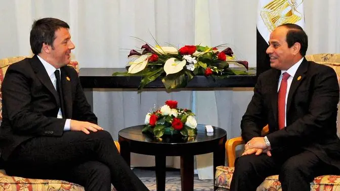 A handout picture released by the Egyptian Presidency shows Egyptian President Abdel Fattah al-Sisi (R) meeting with Italian Prime Minister Matteo Renzi (L) at the Egypt Economic Development Conference (EEDC), in the Red Sea resort of Sharm El-Sheikh, Egypt, 14 March 2015. Global business executives and government officials attend the Egypt Economic Development Conference in the resort town of Sharm al-Sheikh. EPA/EGYPTIAN PRESIDENCY / HANDOUT