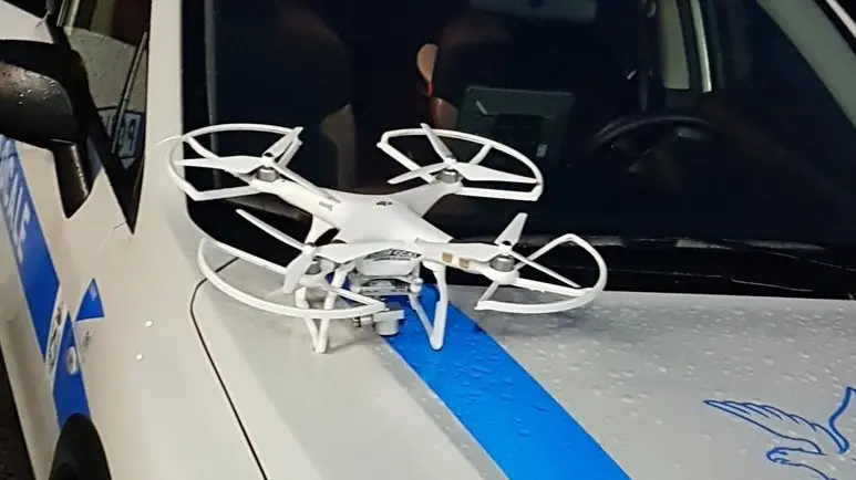 Manzano 22 Novembre 2016. controllo con drone polizia locale di ud per ricerche scomparso © Petrussi Foto Press / MassimoTURCO