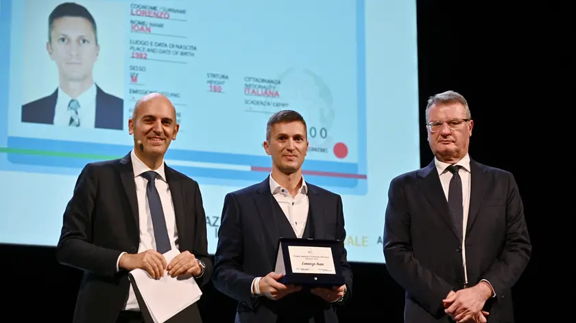 Marco Sartor, Lorenzo Ioan, ingegnere dell’anno, e Paolo Mosanghini © Foto Petrussi