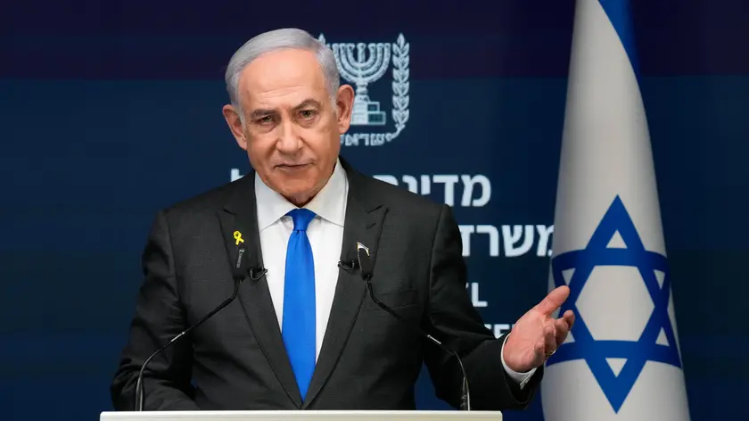 epa11580661 Israeli Prime Minister Benjamin Netanyahu speaks during a news conference in Jerusalem, 02 September 2024. The Israeli Prime Minister said, among other things, that Israel 'must have control' over Philadelphi Corridor, a narrow strip of land along the border between the Gaza Strip and Egypt. EPA/OHAD ZWIGENBERG / POOL