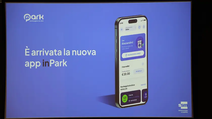 Da venerdì 5 luglio sarà scaricabile la nuova applicazione per parcheggiare a Udine