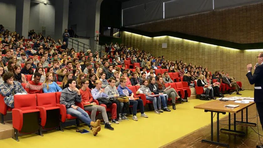 Udine 28 Novembre 2014 cerno con studenti marinelli Telefoto copyright Petrussi Foto Press TURCO